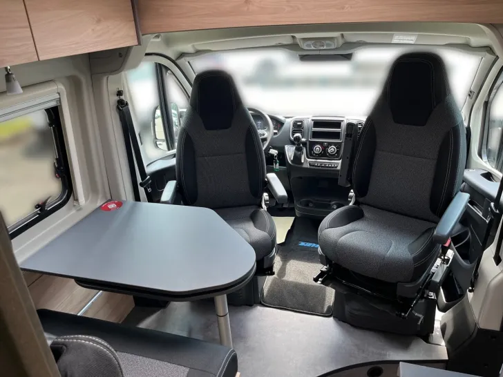 Fahrzeugbild Dethleffs Globetrail Active 640 ES Fiat 140PS AT/ Markise #11