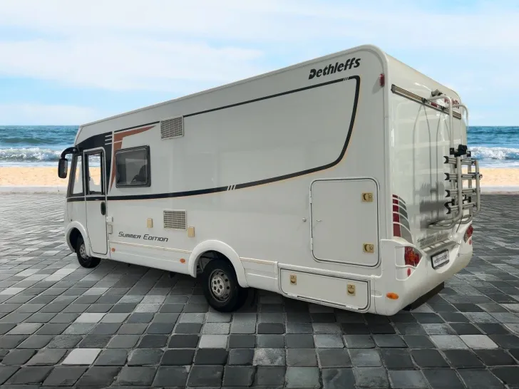 Fahrzeugbild Dethleffs I6701 Summer Edition/ Festbett+HUBBETT/FIANNZIER #3
