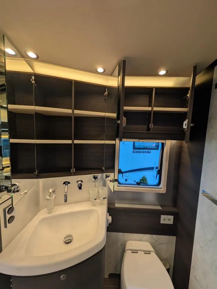Fahrzeugbild Concorde Charisma 860 LI Mirror Cam & Birdview #19