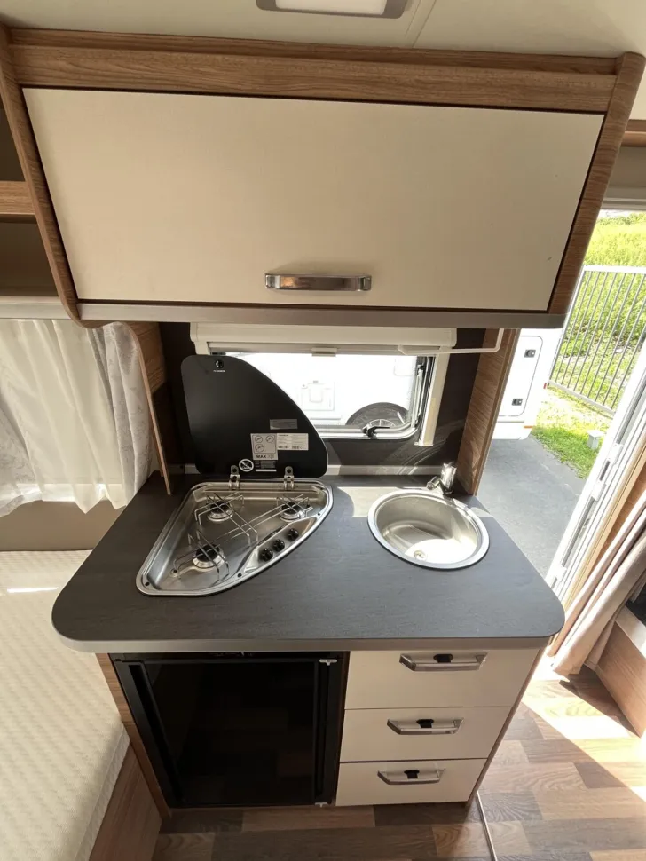 Fahrzeugbild Weinsberg CaraOne 400 LK #10