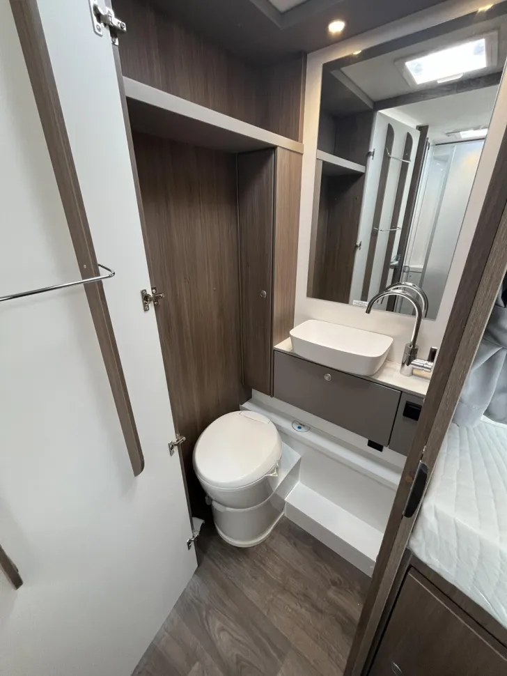 Fahrzeugbild Carado T 447 #12