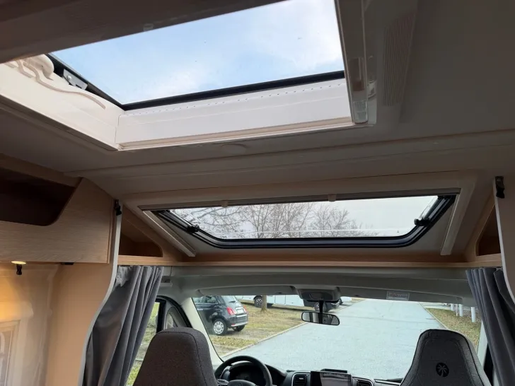 Fahrzeugbild Sunlight V 67S Verfügbar ab 11/2026 #22