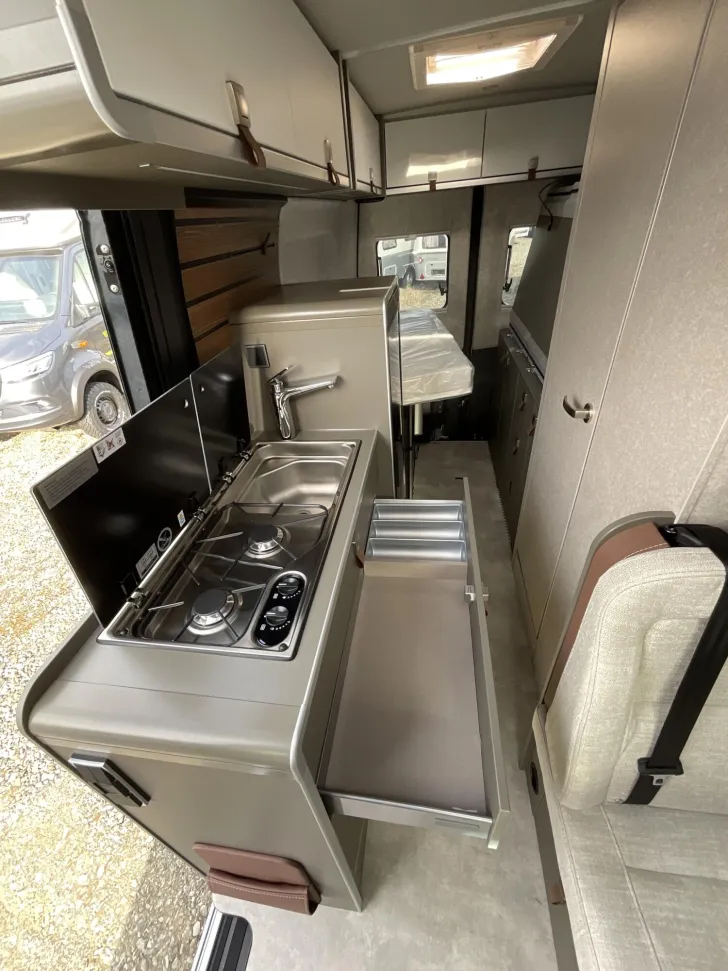 Fahrzeugbild Hymer Grand Canyon S CrossOver 600 #7