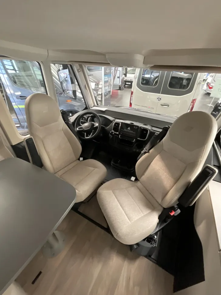 Fahrzeugbild Hymer Exsis-i 474 Last Exsis-i 474 / Modell 26 #13