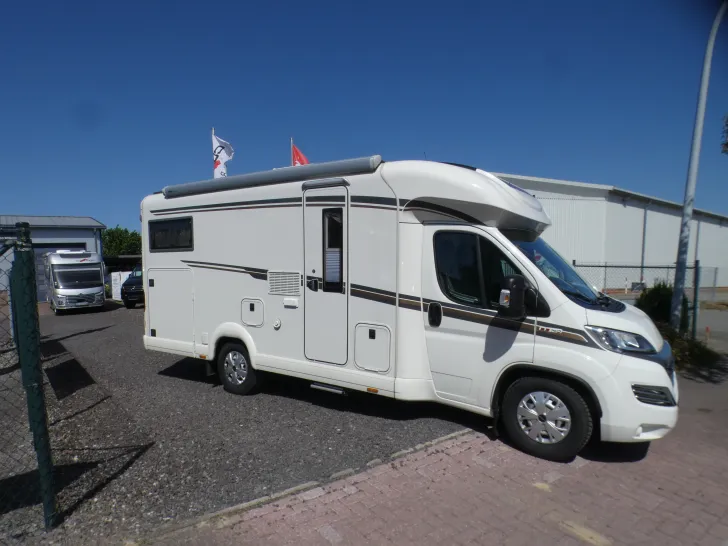 Fahrzeugbild Carthago c-tourer 142 DB #4