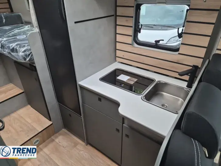 Fahrzeugbild Crosscamp EXPDN 7.0 E Peugeot #23