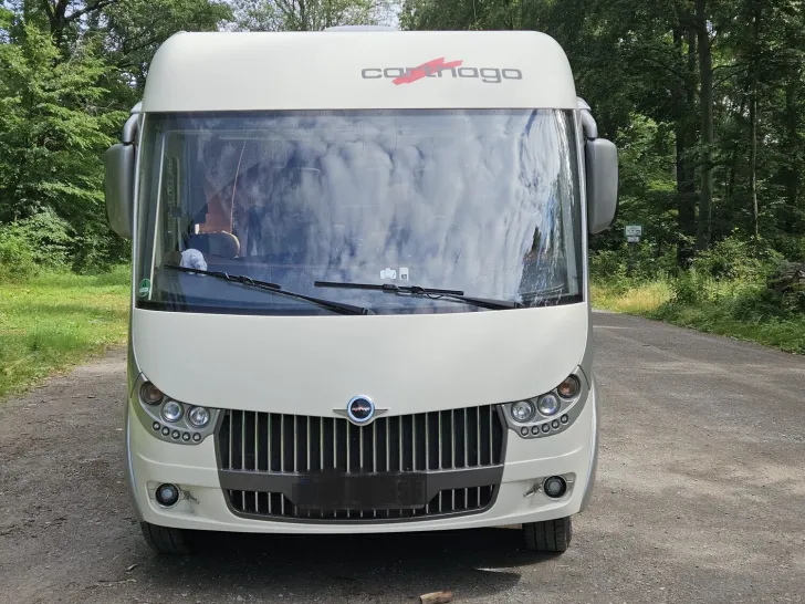 Fahrzeugbild Carthago chic c-line I 4.9 LE L auf Okt26|Alarm|WR|Solar #3