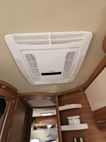 Fahrzeugbild Carthago chic c-line I 4.9 LE L auf Okt26|Alarm|WR|Solar #14