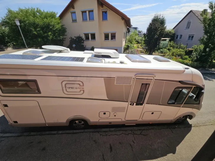 Fahrzeugbild Carthago chic c-line I 4.9 LE L auf Okt26|Alarm|WR|Solar #26