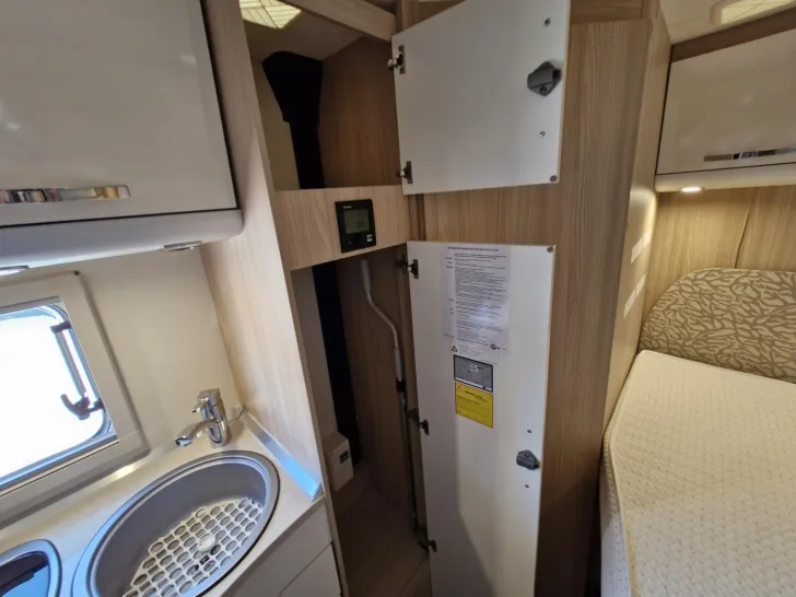 Fahrzeugbild Bürstner Nexxo Time Edition 30 t 569 "SAT*Solar*LiFe*WR* #21