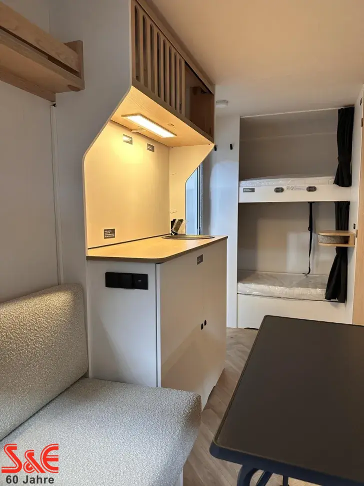Fahrzeugbild LMC e:dero 470 K #13