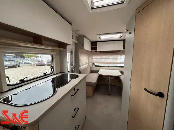 Fahrzeugbild LMC Style 450 D #14