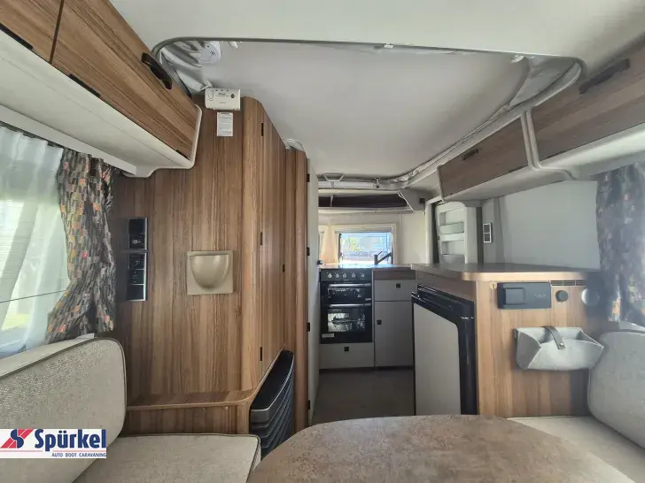 Fahrzeugbild Hymer Eriba Touring 320 Glattblech*Backofen* #7