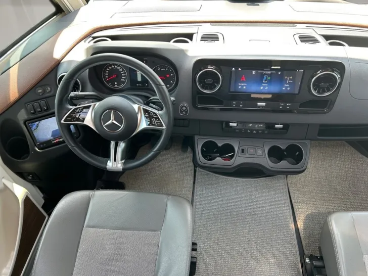 Fahrzeugbild Carthago chic c-line I 5.9 XL LE #10