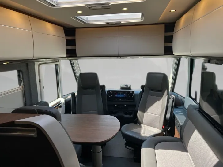 Fahrzeugbild Carthago chic c-line I 5.9 XL LE #11