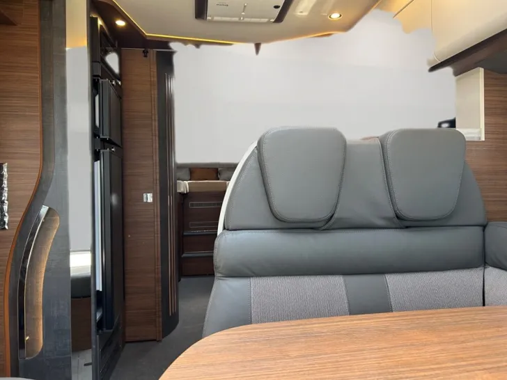Fahrzeugbild Carthago chic c-line I 5.9 XL LE #12