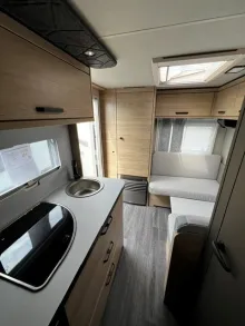 Fahrzeugbild Weinsberg CaraOne 420 QD #5