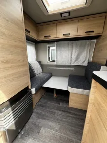Fahrzeugbild Weinsberg CaraOne 420 QD #5