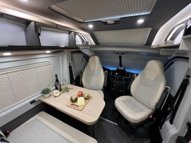 Fahrzeugbild Malibu Van charming GT skyview 640 LE Fiat (757) #14