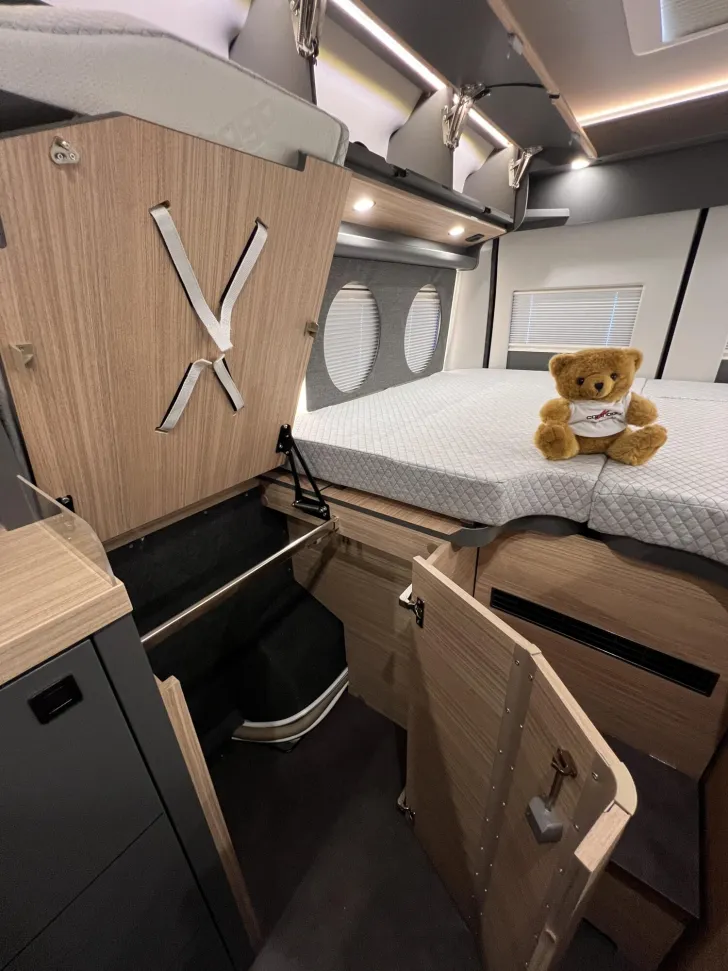 Fahrzeugbild Malibu Van first class - two rooms GT skyview 640 LE RB Fiat (768) #27