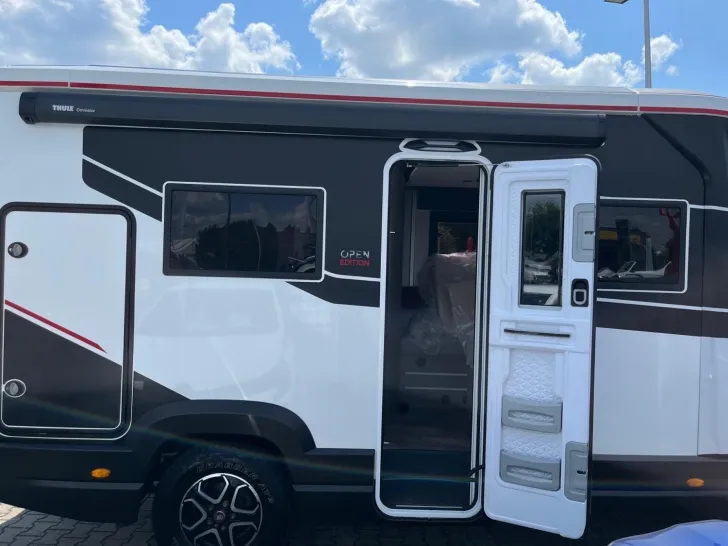 Fahrzeugbild Challenger X Open Edition X250 Arctic Paket #24