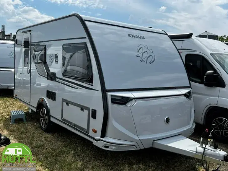 Fahrzeugbild Knaus Südwind 420 QD Black Selection #1