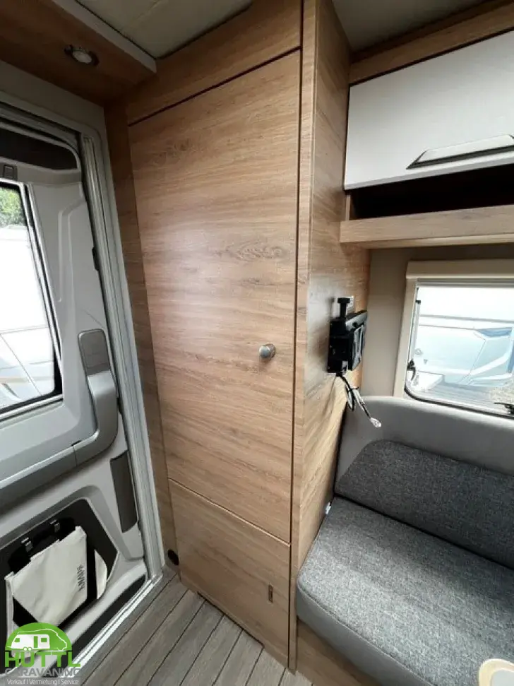 Fahrzeugbild Knaus Südwind 420 QD Black Selection #6