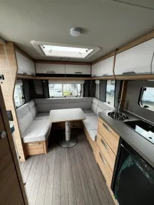 Fahrzeugbild Knaus Südwind 450 FU Black Selection Modelljahr 2027 #12