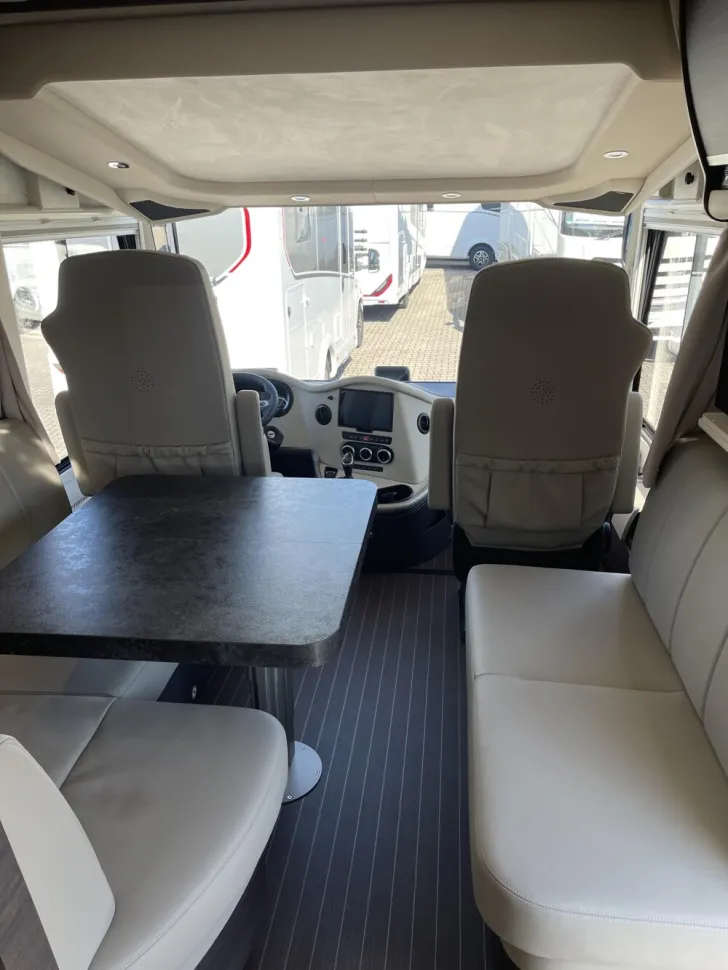 Fahrzeugbild Concorde Carver Select 850 L #16