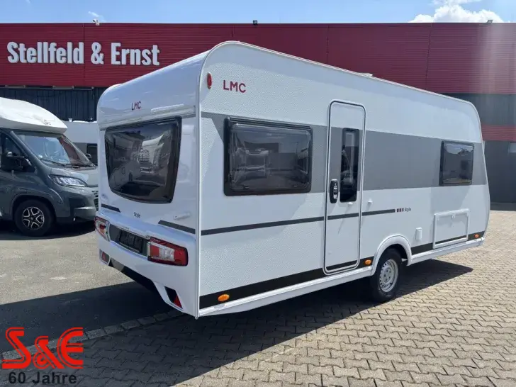Fahrzeugbild LMC Style 440 D #6