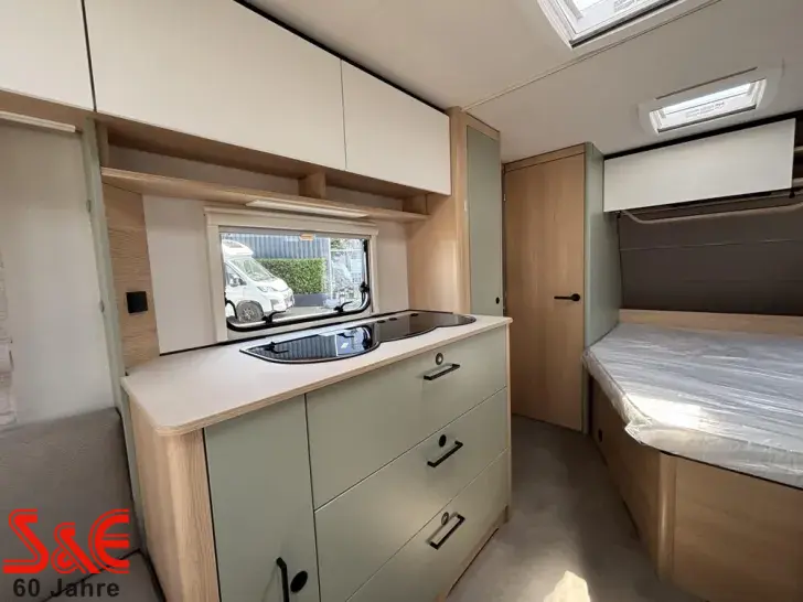 Fahrzeugbild LMC Style 440 D #18