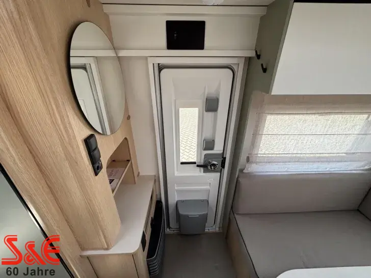 Fahrzeugbild LMC Style 440 D #20