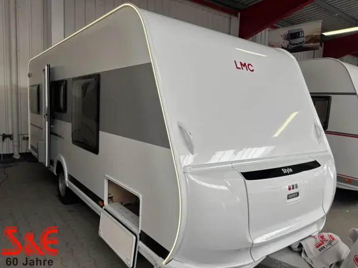 Fahrzeugbild LMC Style 450 D #8