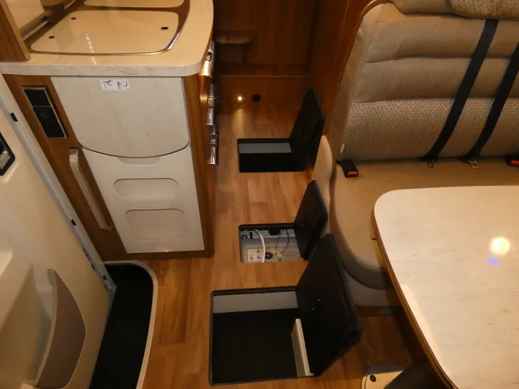 Fahrzeugbild Hymer B-Klasse DL 504 - Sehr gepflegt - #21