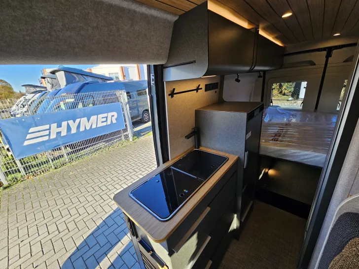 Fahrzeugbild Hymer Camper Van Redwood 600 EXPLORER EDITION UVP 91.870,->8.970,- sparen! #11