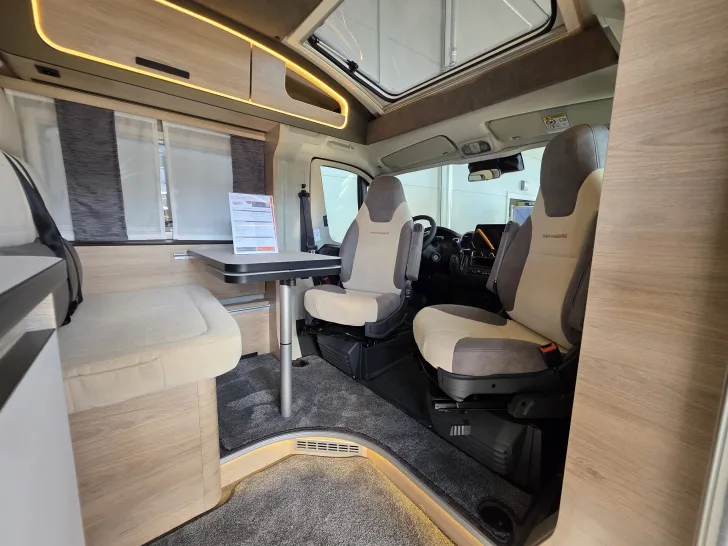 Fahrzeugbild Weinsberg CaraCompact 600 MEG EDITION [PEPPER] Modell 2027 #9