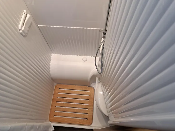 Fahrzeugbild Carado V 339 Pro+, Solar, LTE, TV-Paket #17
