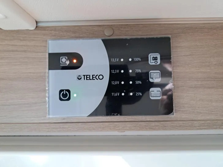 Fahrzeugbild Carado V 339 Pro+, Solar, LTE, TV-Paket #20