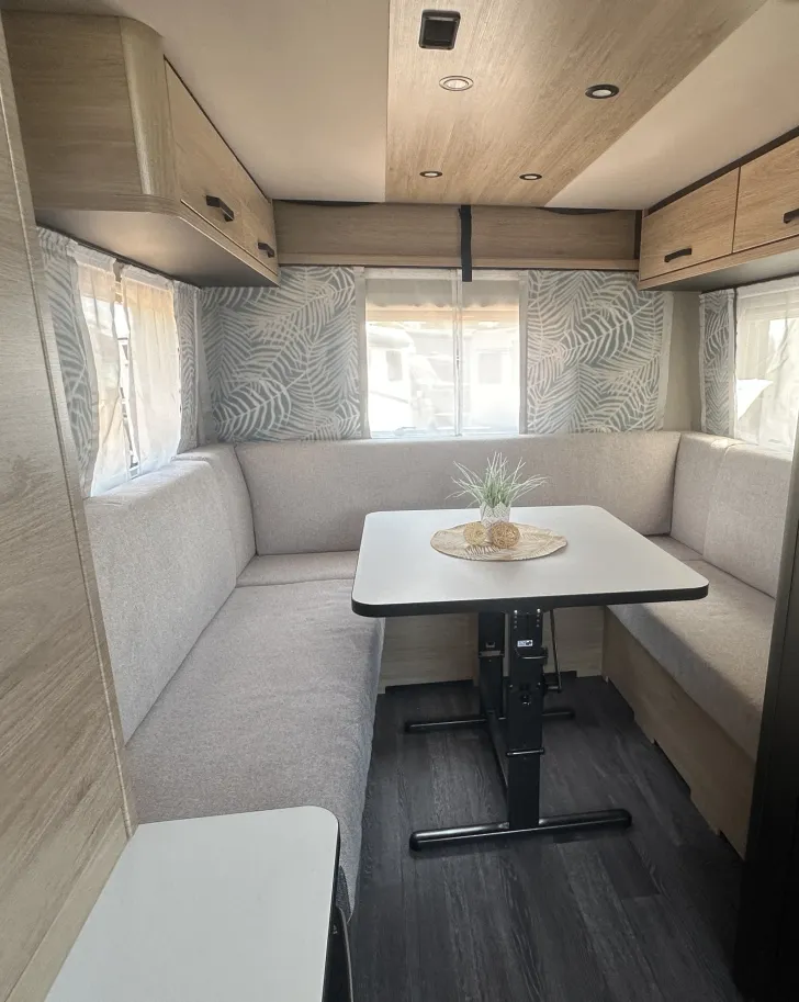 Fahrzeugbild Weinsberg CaraOne 390 PUH AKTIONSPREIS , 4 Pakete #11