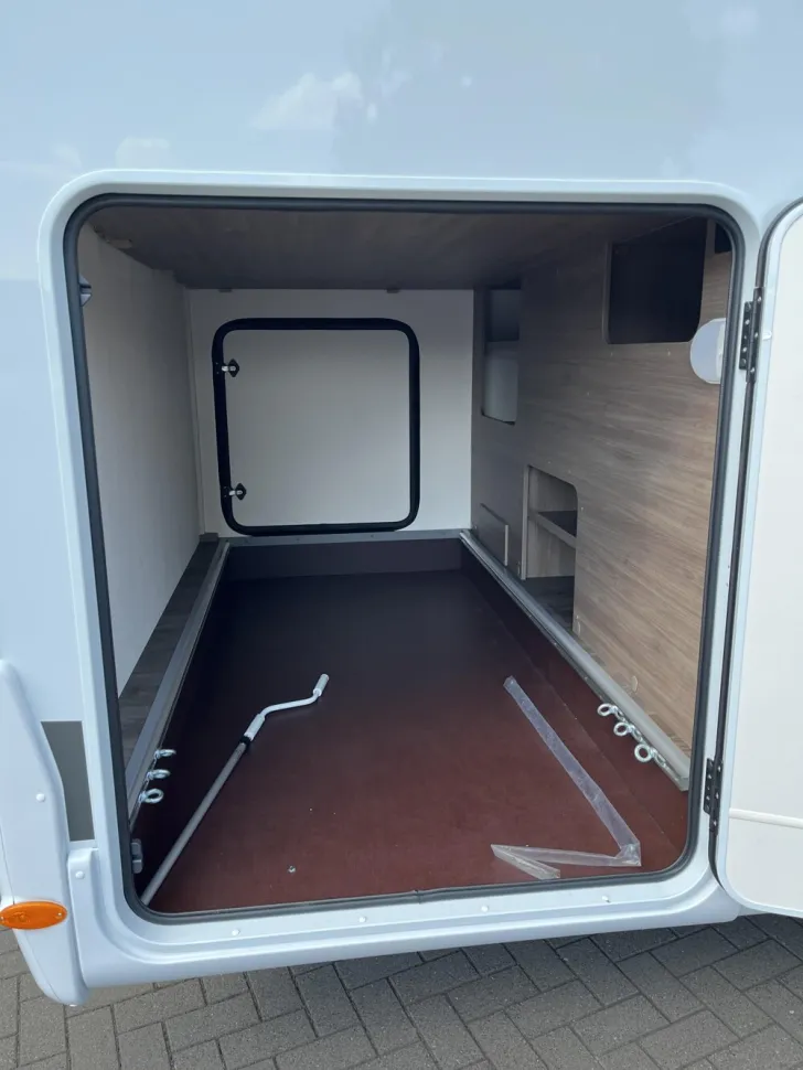 Fahrzeugbild Carado T 328 #14