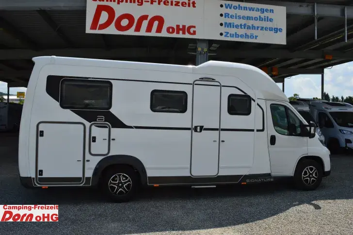 Fahrzeugbild Bürstner Signature SFT 7.1 Anhängerkupplung #1