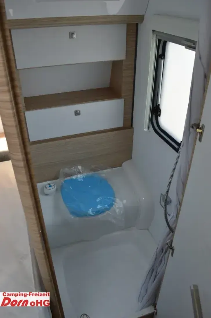 Fahrzeugbild Fendt Bianco Activ 445 SFB Shower-Paket, GFK, Klima #5