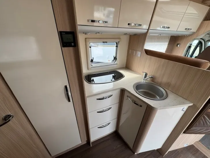 Fahrzeugbild Bürstner Nexxo T 660 "Edition 30" #10