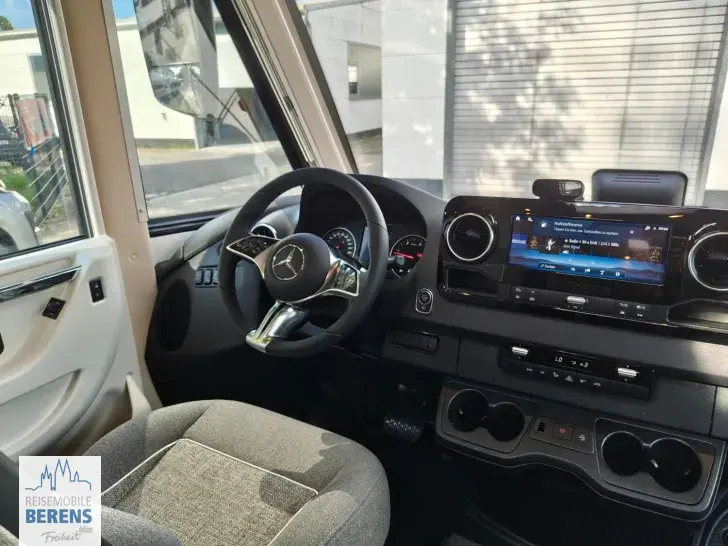 Fahrzeugbild Malibu I 450 RB LE comfort Mercedes ohne Hubbett #17