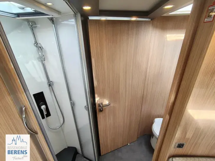 Fahrzeugbild Malibu I 450 RB LE comfort Mercedes ohne Hubbett #28