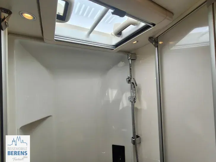 Fahrzeugbild Malibu I 450 RB LE comfort Mercedes ohne Hubbett #29