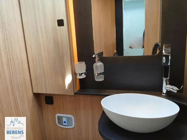 Fahrzeugbild Malibu I 450 RB LE comfort Mercedes ohne Hubbett #32