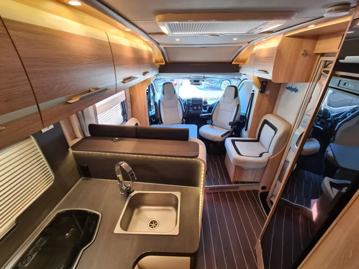 Fahrzeugbild Knaus Sky Ti PLATINUM SELECTION 700 MEG *Care-Drive* #27