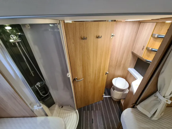 Fahrzeugbild Knaus Sky Ti PLATINUM SELECTION 700 MEG *Care-Drive* #34