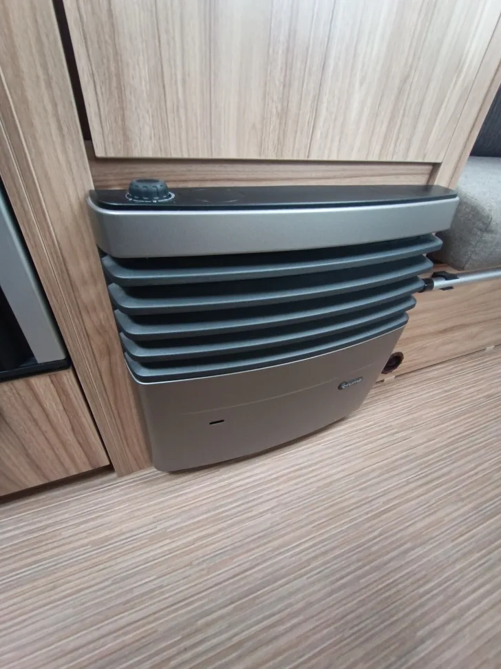 Fahrzeugbild Hymer Eriba Eriba Nova Light 515 #26